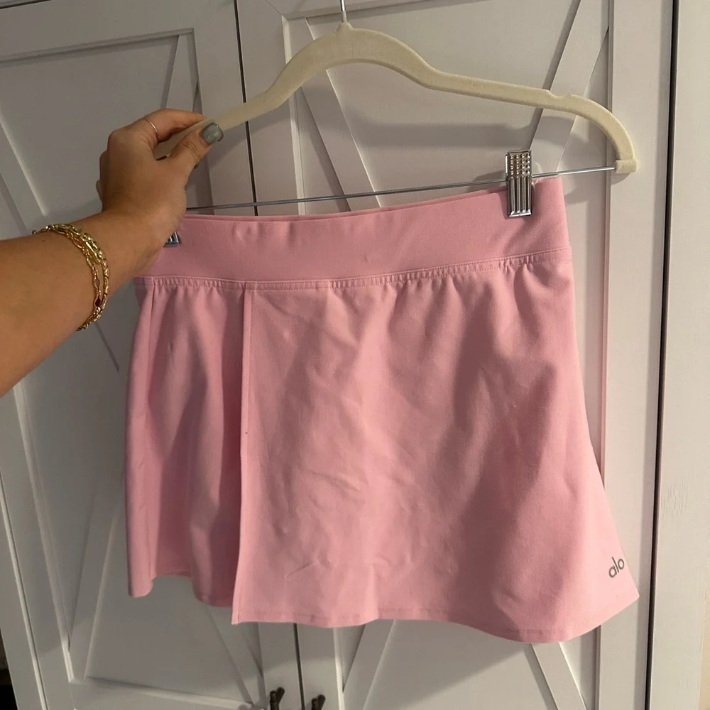 Alo Alosoft Backspin Skirt in Sweet Pink